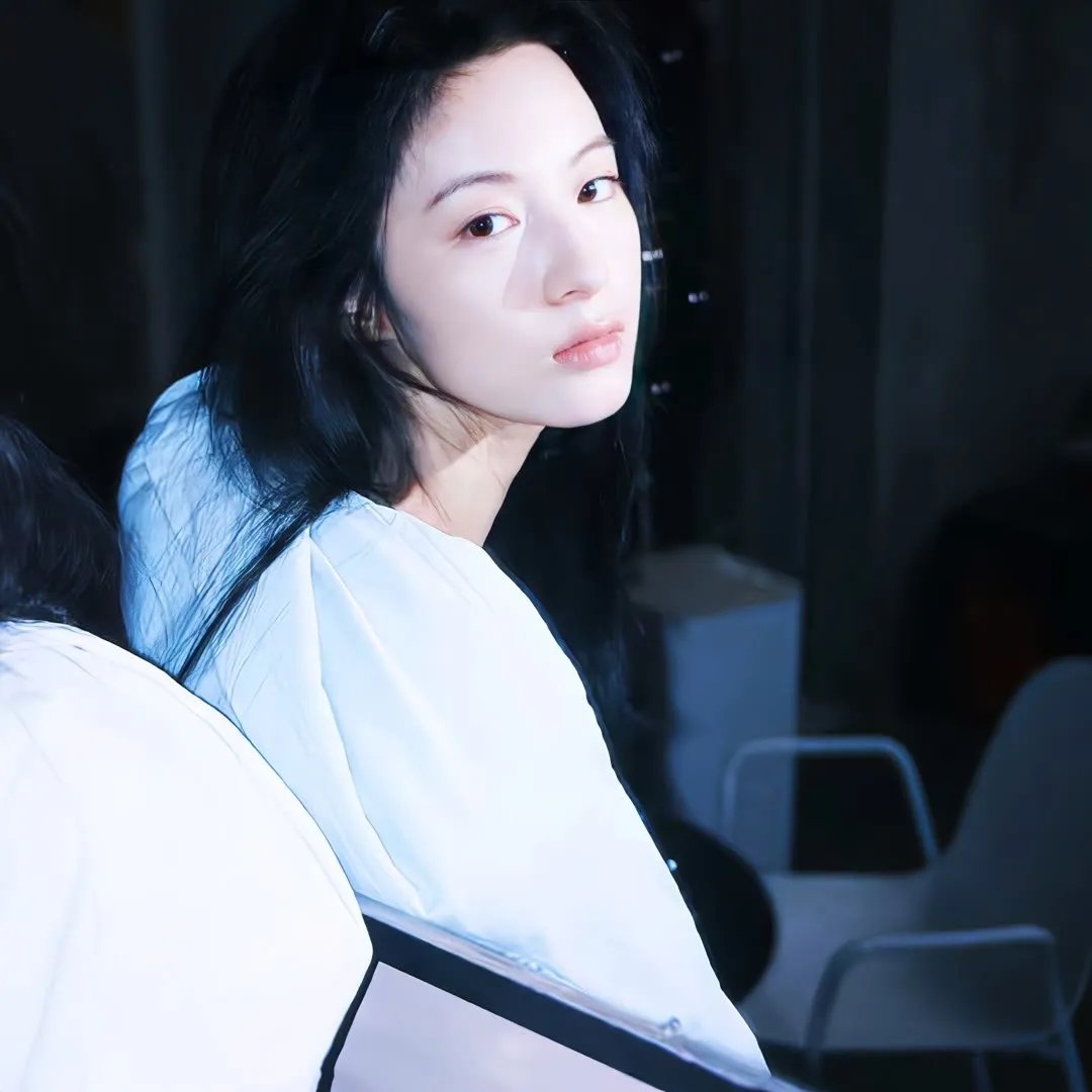 我靠充值当武帝