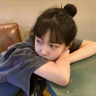 女儿直播卖惨恶毒母亲被网暴致死